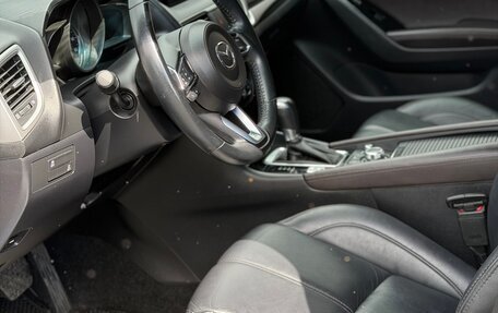 Mazda 3, 2017 год, 1 850 000 рублей, 15 фотография