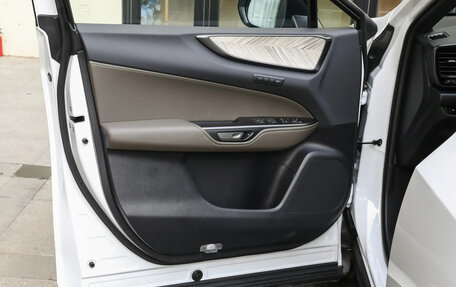 Lexus NX, 2025 год, 5 819 306 рублей, 37 фотография
