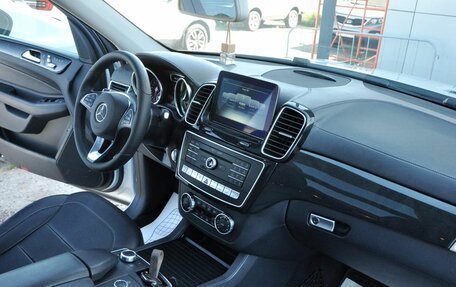 Mercedes-Benz GLE, 2016 год, 3 400 000 рублей, 15 фотография