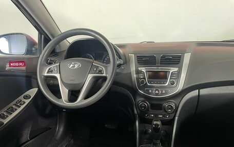 Hyundai Solaris II рестайлинг, 2015 год, 1 079 000 рублей, 11 фотография
