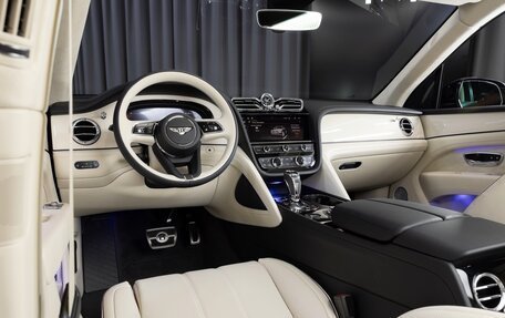 Bentley Bentayga I, 2025 год, 43 500 000 рублей, 3 фотография