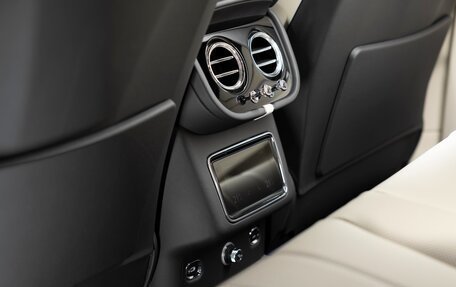 Bentley Bentayga I, 2025 год, 43 500 000 рублей, 26 фотография