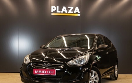 Hyundai Solaris II рестайлинг, 2012 год, 599 000 рублей, 1 фотография