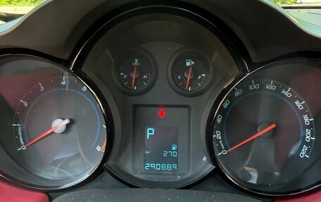 Chevrolet Cruze II, 2012 год, 800 000 рублей, 17 фотография