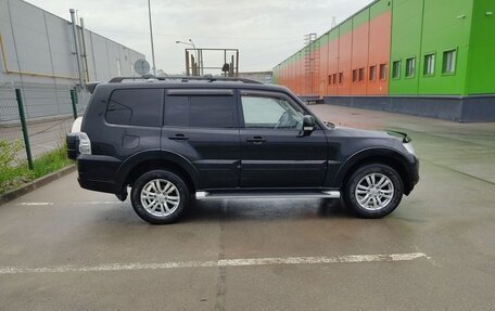 Mitsubishi Pajero IV, 2013 год, 2 550 000 рублей, 5 фотография
