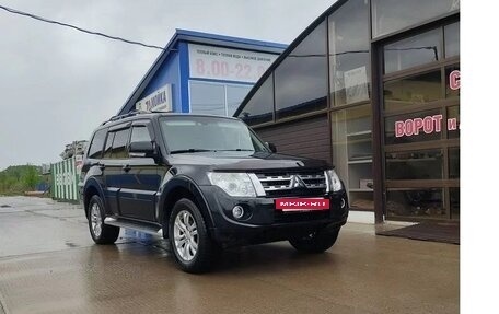 Mitsubishi Pajero IV, 2013 год, 2 550 000 рублей, 2 фотография