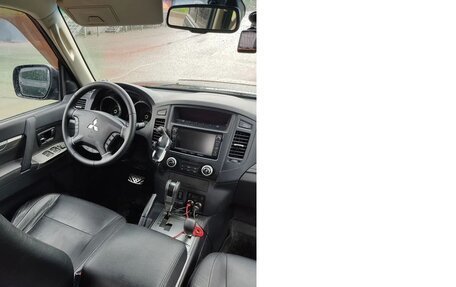 Mitsubishi Pajero IV, 2013 год, 2 550 000 рублей, 7 фотография