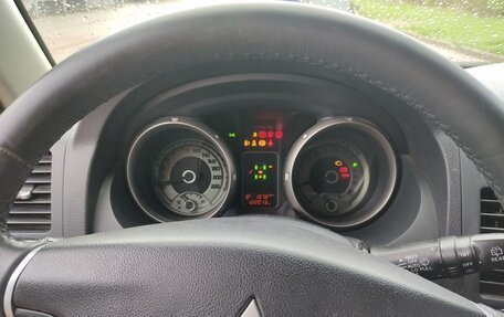 Mitsubishi Pajero IV, 2013 год, 2 550 000 рублей, 6 фотография