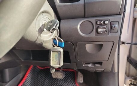 Toyota Vitz, 2010 год, 750 000 рублей, 18 фотография