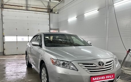 Toyota Camry, 2008 год, 1 200 000 рублей, 2 фотография