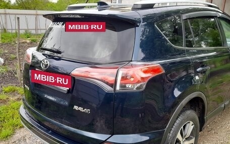 Toyota RAV4, 2018 год, 2 350 000 рублей, 5 фотография