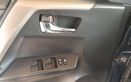 Toyota RAV4, 2018 год, 2 350 000 рублей, 9 фотография