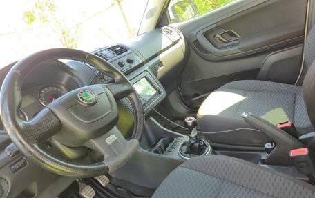 Skoda Fabia II, 2010 год, 590 000 рублей, 16 фотография