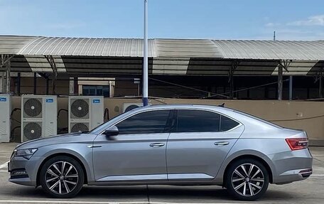 Skoda Superb III рестайлинг, 2025 год, 2 510 000 рублей, 4 фотография