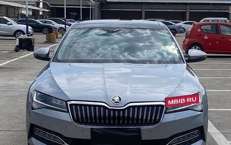 Skoda Superb III рестайлинг, 2025 год, 2 510 000 рублей, 3 фотография