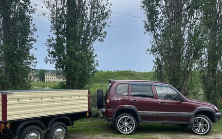 Chevrolet Niva I рестайлинг, 2004 год, 350 000 рублей, 4 фотография