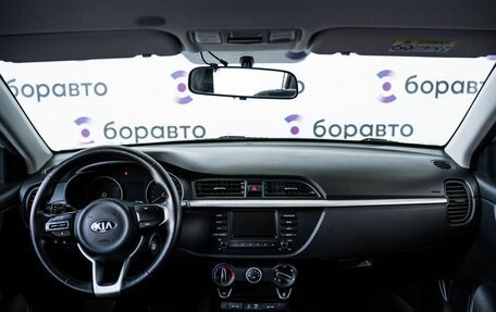 KIA Rio IV, 2018 год, 1 360 000 рублей, 8 фотография