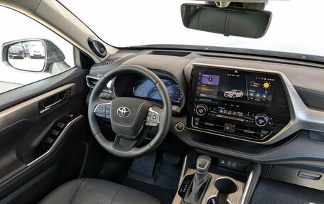 Toyota Highlander, 2025 год, 5 950 000 рублей, 18 фотография