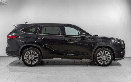 Toyota Highlander, 2025 год, 5 995 000 рублей, 4 фотография