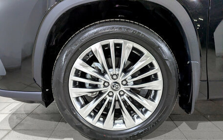 Toyota Highlander, 2025 год, 5 995 000 рублей, 18 фотография