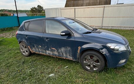 KIA cee'd I рестайлинг, 2010 год, 300 000 рублей, 6 фотография