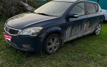 KIA cee'd I рестайлинг, 2010 год, 300 000 рублей, 8 фотография