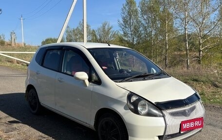 Honda Fit III, 2002 год, 500 000 рублей, 1 фотография