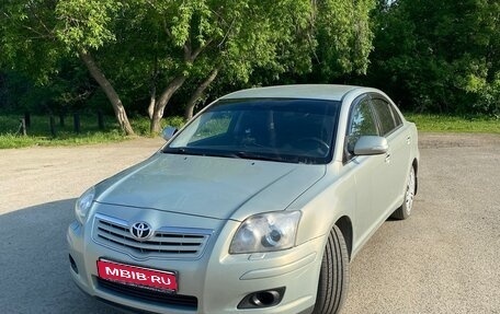 Toyota Avensis III рестайлинг, 2006 год, 680 000 рублей, 1 фотография