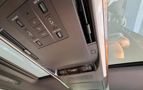 Toyota Alphard, 2026 год, 11 800 000 рублей, 21 фотография
