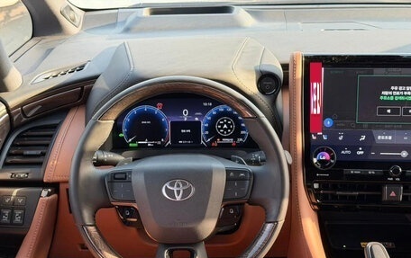 Toyota Alphard, 2026 год, 11 800 000 рублей, 28 фотография