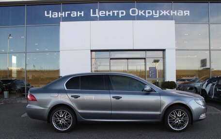 Skoda Superb III рестайлинг, 2012 год, 1 210 000 рублей, 3 фотография