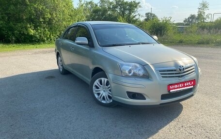 Toyota Avensis III рестайлинг, 2006 год, 680 000 рублей, 4 фотография
