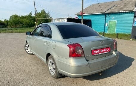 Toyota Avensis III рестайлинг, 2006 год, 680 000 рублей, 8 фотография