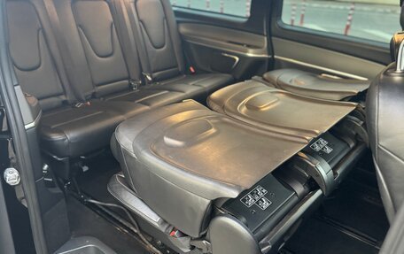 Mercedes-Benz V-Класс, 2018 год, 4 550 000 рублей, 12 фотография