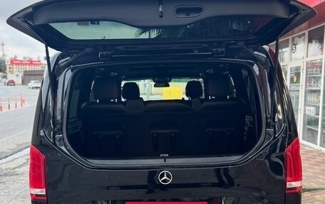 Mercedes-Benz V-Класс, 2018 год, 4 550 000 рублей, 7 фотография