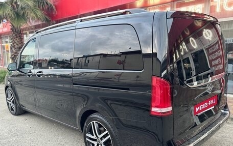 Mercedes-Benz V-Класс, 2018 год, 4 550 000 рублей, 5 фотография