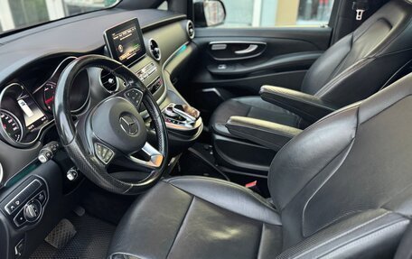 Mercedes-Benz V-Класс, 2018 год, 4 550 000 рублей, 15 фотография