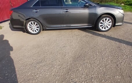 Toyota Camry, 2013 год, 1 525 000 рублей, 2 фотография