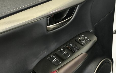 Lexus NX I, 2018 год, 2 540 000 рублей, 10 фотография