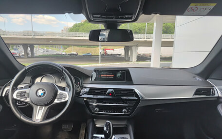 BMW 5 серия, 2018 год, 3 430 000 рублей, 18 фотография