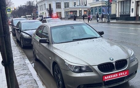 BMW 5 серия, 2006 год, 600 000 рублей, 2 фотография
