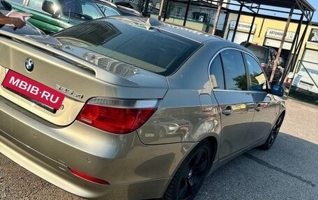 BMW 5 серия, 2006 год, 600 000 рублей, 3 фотография
