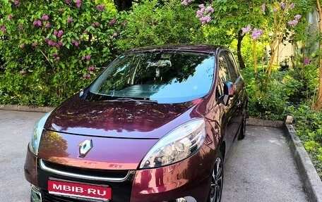 Renault Scenic III, 2012 год, 960 000 рублей, 1 фотография