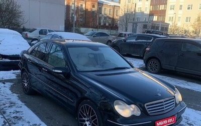 Mercedes-Benz C-Класс, 2005 год, 620 000 рублей, 1 фотография