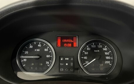 Nissan Almera, 2015 год, 691 000 рублей, 11 фотография