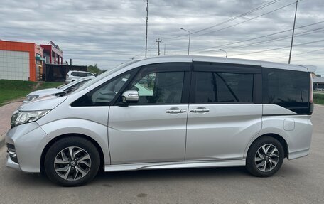Honda Stepwgn IV, 2016 год, 1 980 000 рублей, 4 фотография