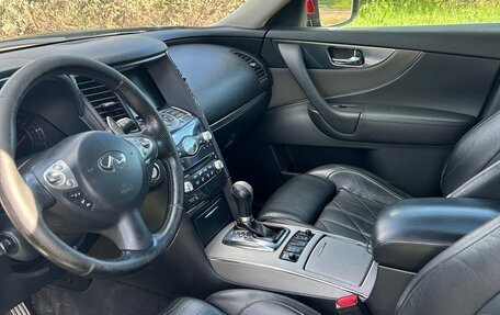 Infiniti FX II, 2009 год, 1 080 000 рублей, 7 фотография
