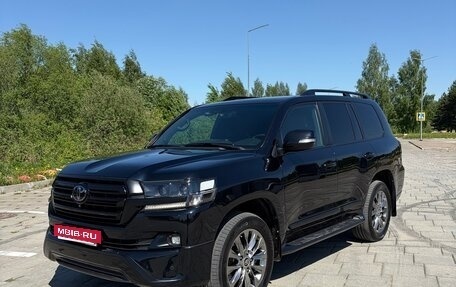 Toyota Land Cruiser 200, 2015 год, 4 850 000 рублей, 2 фотография