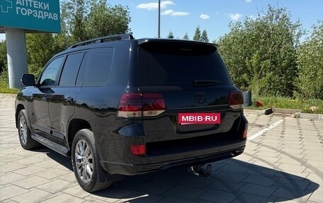 Toyota Land Cruiser 200, 2015 год, 4 850 000 рублей, 7 фотография