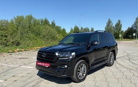 Toyota Land Cruiser 200, 2015 год, 4 850 000 рублей, 14 фотография